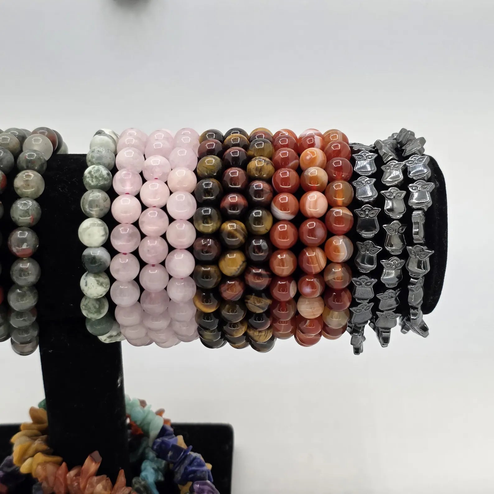28 Mixed Gemstone Bracelets, Wholesale Crystal Bracelet Lot