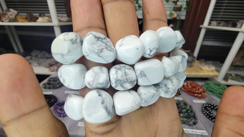 Tumbled Howlite Bracelet - 10mm