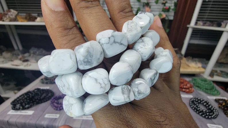 Tumbled Howlite Bracelet - 10mm