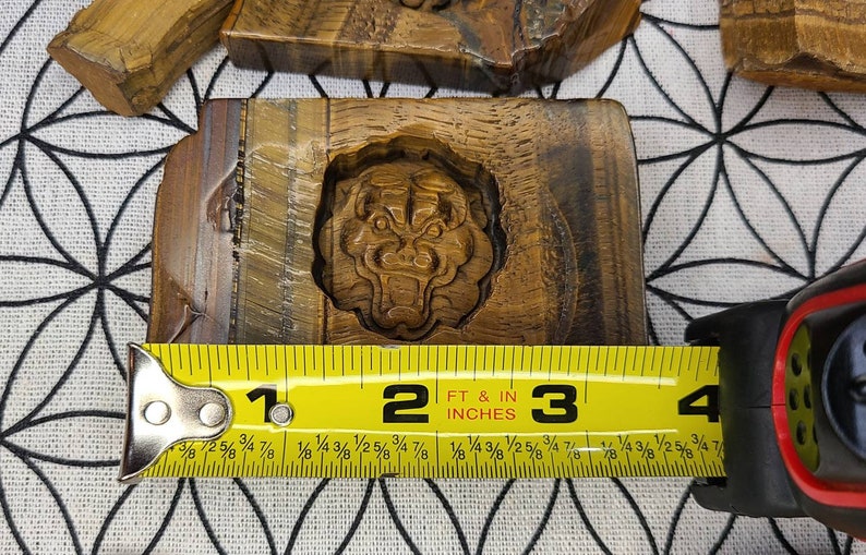 Carved Tiger in Tigers Eye Carving