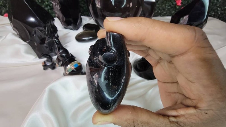 Golden Sheen Obsidian Anatomical Heart Carving