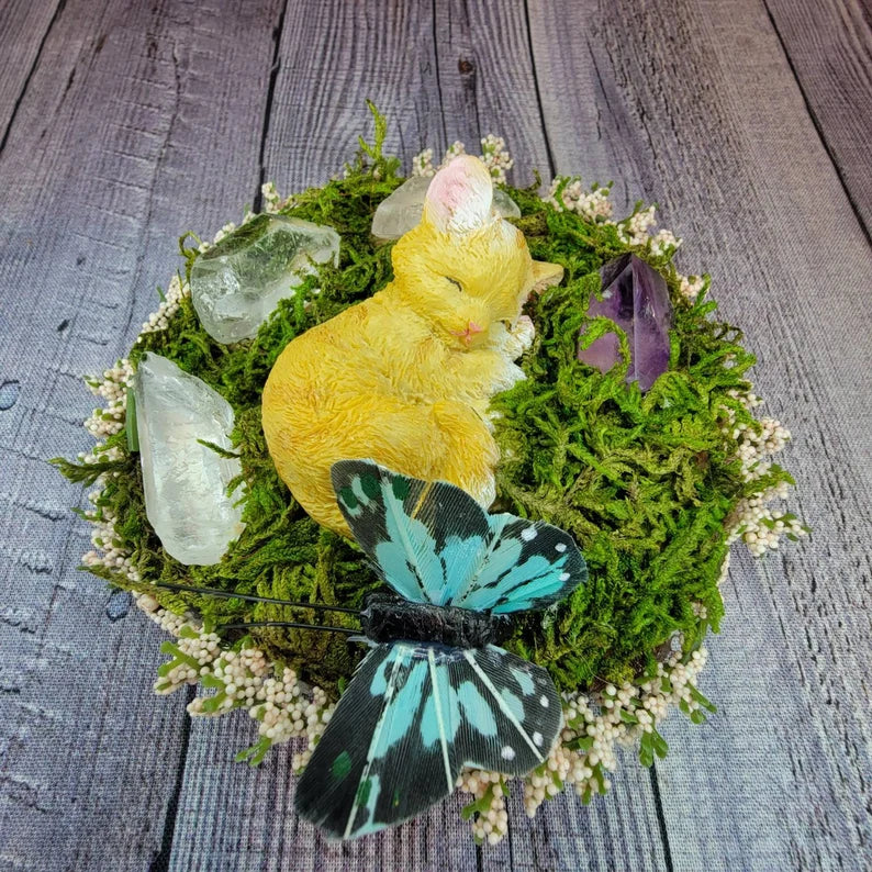 Fairy Garden Decor - Sleeping Cat in Nature with Crystals