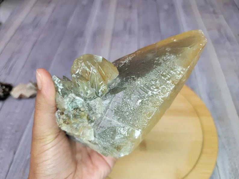 Large & Shiny Dogtooth Calcite Point from Morocco