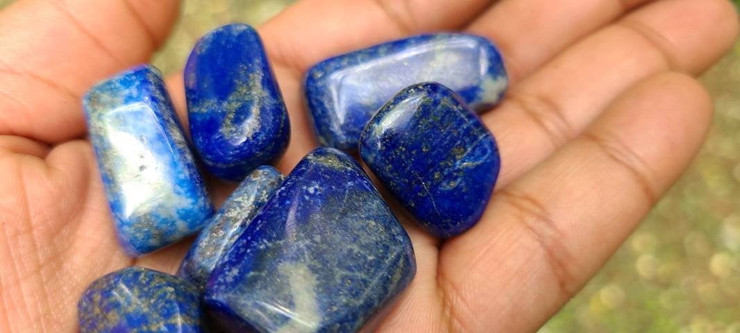 Pretty Lapis Lazuli Tumbled Crystals